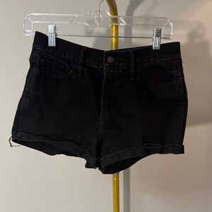 Hollister Black Denim short Jean Shorts EUC 7 / 28